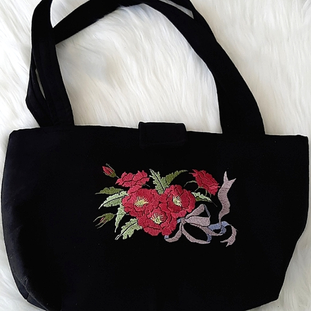 ADORABLE HANDMADE TOTE